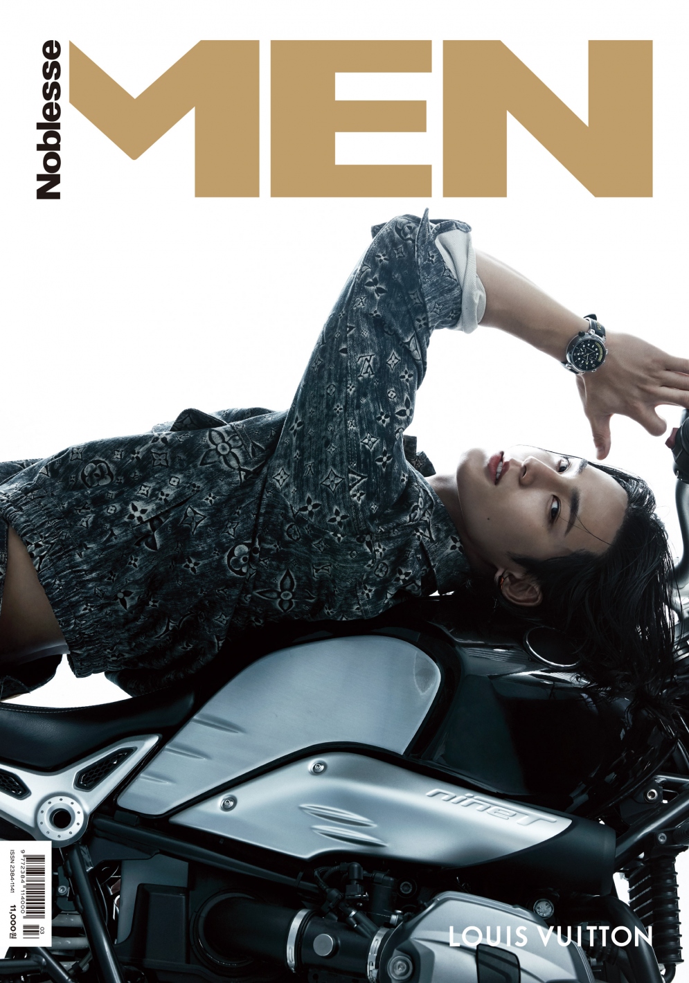 [K-POP] Noblesse MEN 2023.03 x SEVENTEEN MINGYU (C TYPE)